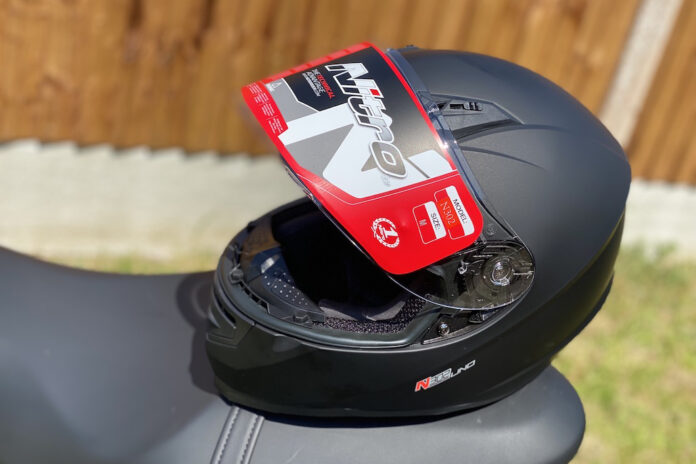 Nitro Helmet N302