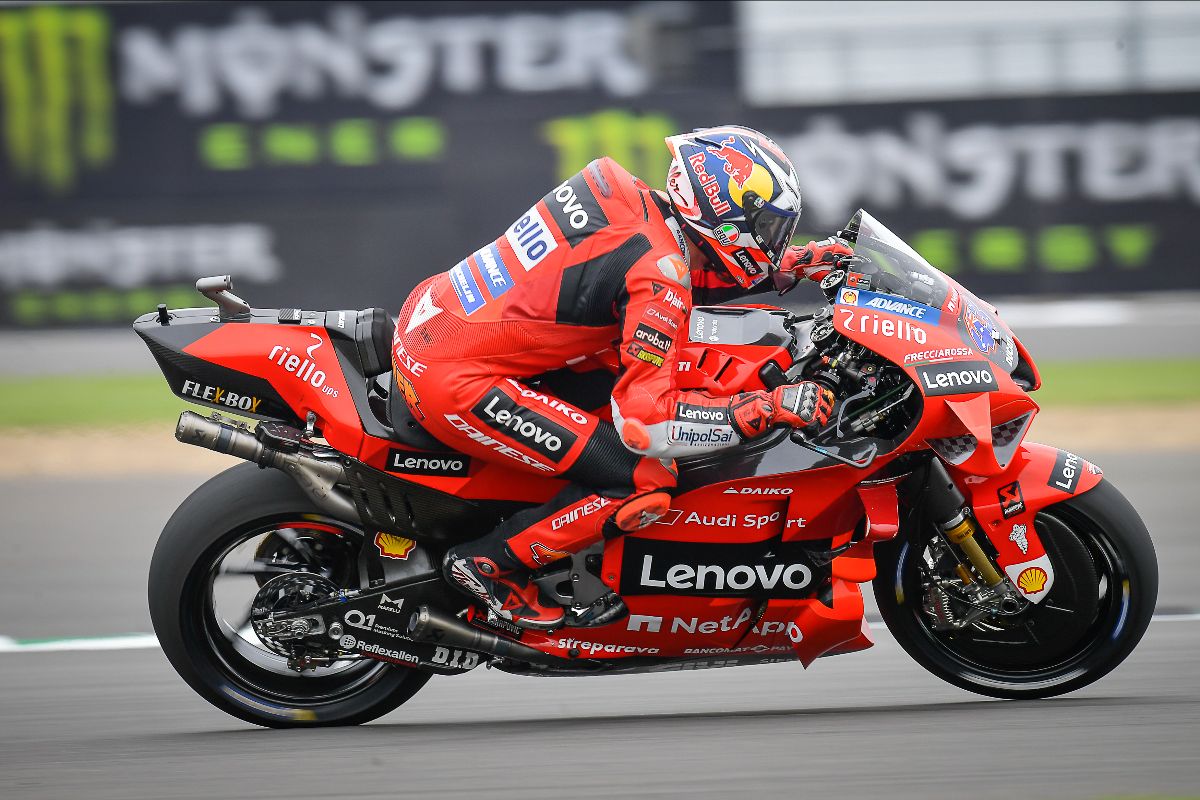 Quartararo Bounces Back To Dominate Day 1 At Silverstone