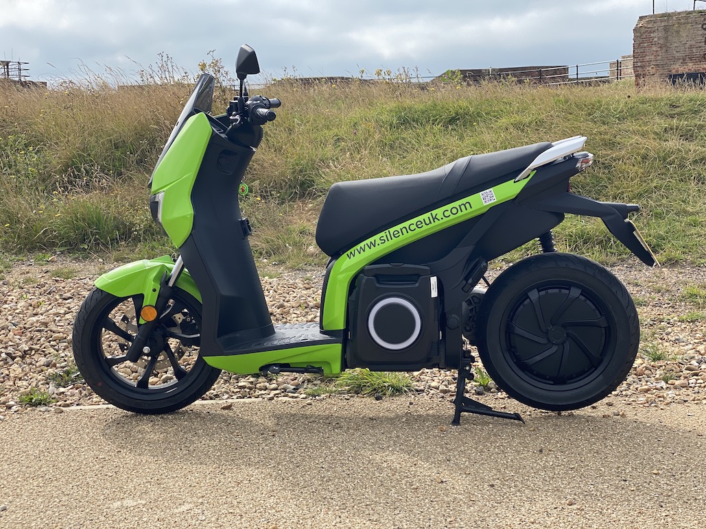 Silence S01 Electric Scooter Review