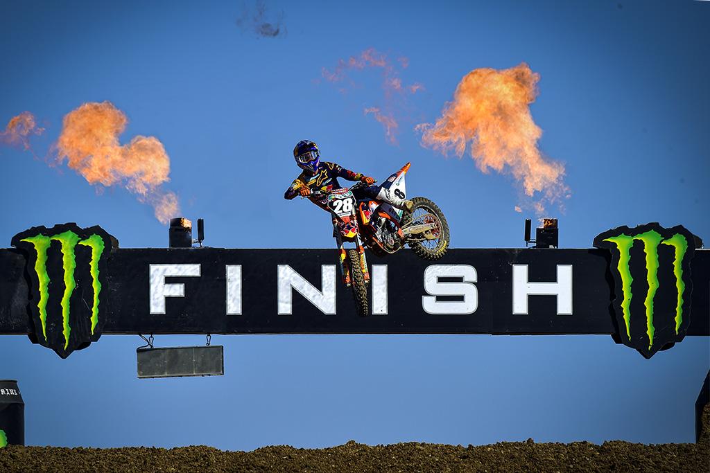 Herlings And Vialle Repeat Their Success To Win The Bitci Mxgp Of Afyon