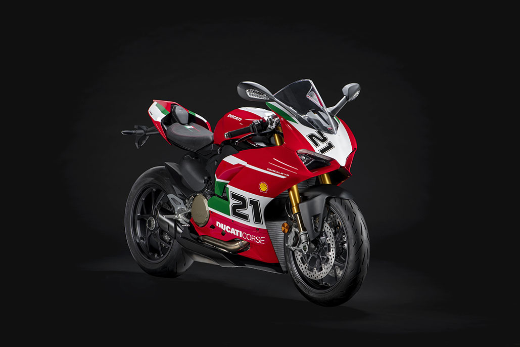 Production Of The Panigale V2 Bayliss 1st Championship 20th Anniversary Has Started