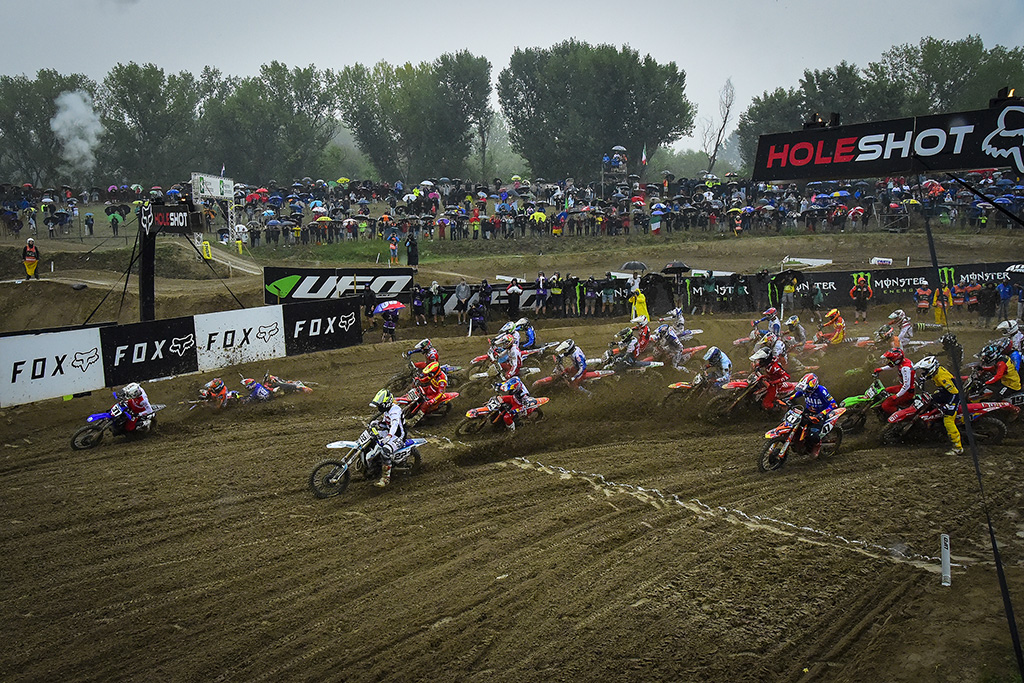 Team Italy Fight Their Way To Victory In Mantova At 2021 Motocross Of Nations