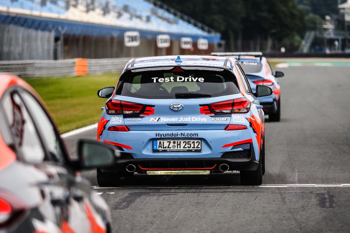 Hyundai Confirmed As Official Safety Car For Worldsbk Until 2023