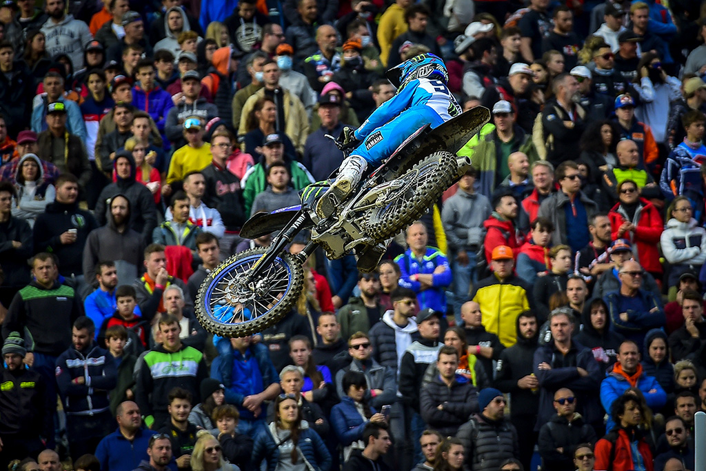 Renaux Clinches Mx2 Title As Seewer Wins Mxgp Of Garda