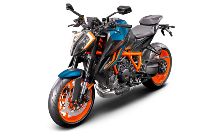 2022 Ktm 1290 Super Duke R And 1290 Super Duke R Evo