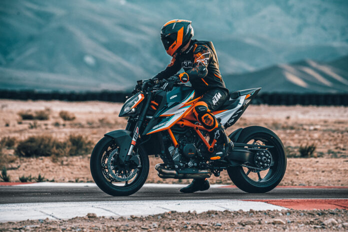 KTMs LC8 continues to drive the next generation 04