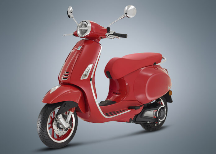 Vespa Elettrica Red