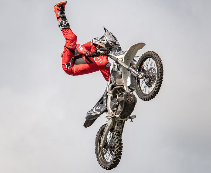 Uk’s Number 1 Display Team To Perform At The International Dirt Bike Show, Telford