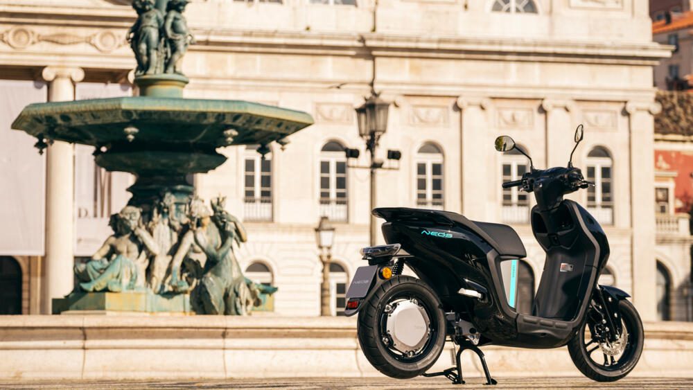 New Yamaha Neo’s Electric Scooter