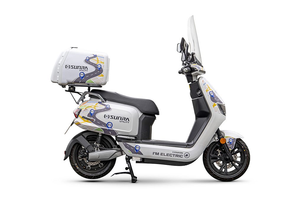 Sunra launch ROBO-S UTILITY electric scooter