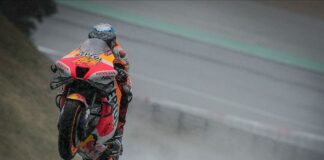 Marquez Leads Repsol Honda 1-2 On Wet Day 1