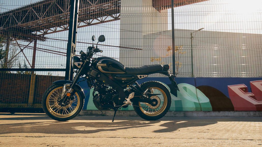 New Yamaha Xsr125 Legacy: Ride Through Time