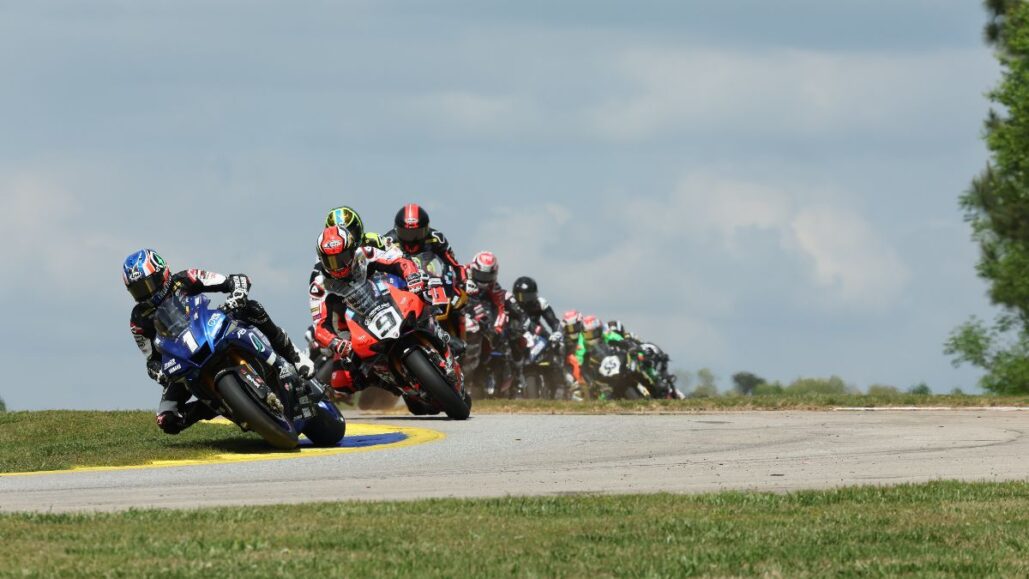 Petrucci Stays Perfect In MotoAmerica Medallia Superbike With Race-One Win In Georgia