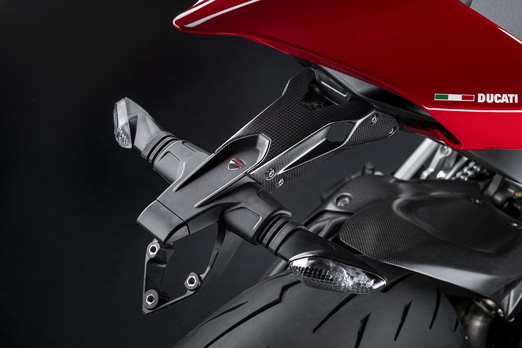 Ducati Performance Accessories For The Streetfighter V2