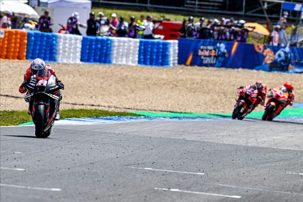 Pecco Holds Off Quartararo As The Duo Break Clear In Jerez