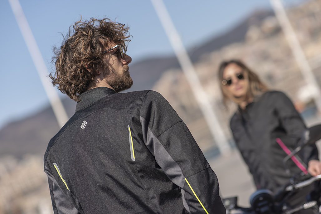 Tucano Urbano introduces CE-approved summer jacket for under £100