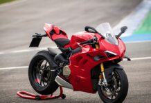 Ducati Panigale V4 2023: Electronic Updates Improve Performance And Comfort
