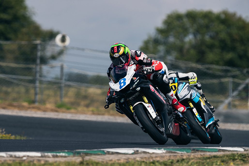 Dunlop Masters Superbike Title Chasers Set For Championship Shoot Out