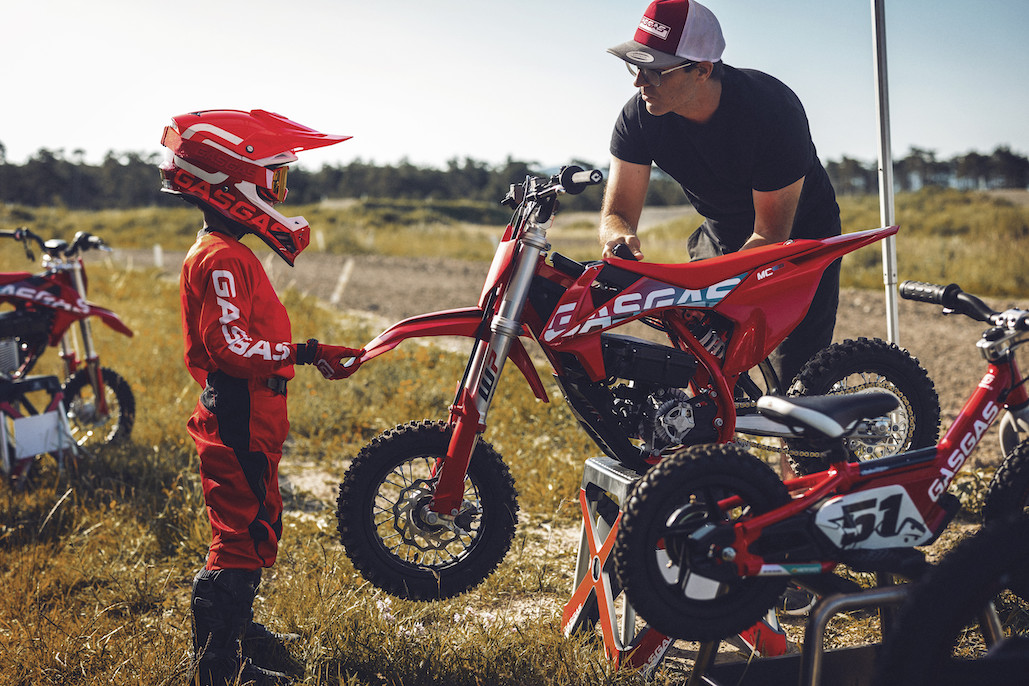 Gasgas Adds Another Exciting E-powered Dirt Bike The Mc-e 3