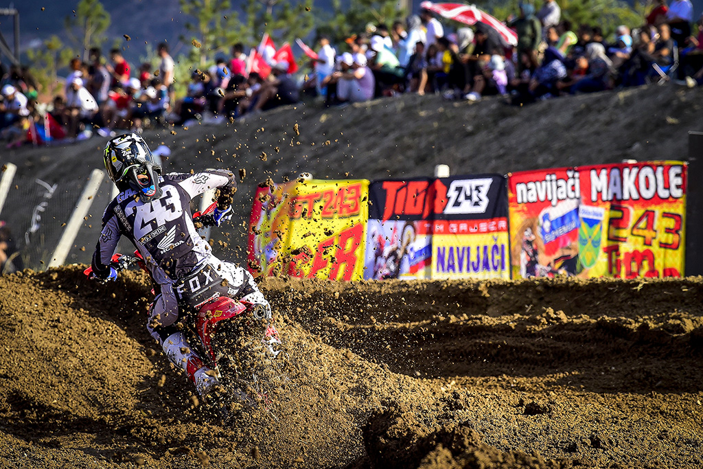 Vialle Crowned Mx2 World Champion As Gajser Wins The Bitci Mxgp Of Turkiye