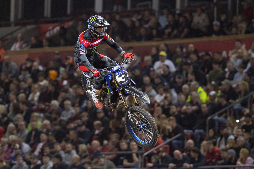 Perfect Tomac wins inaugural World Supercross Championship Grand Prix