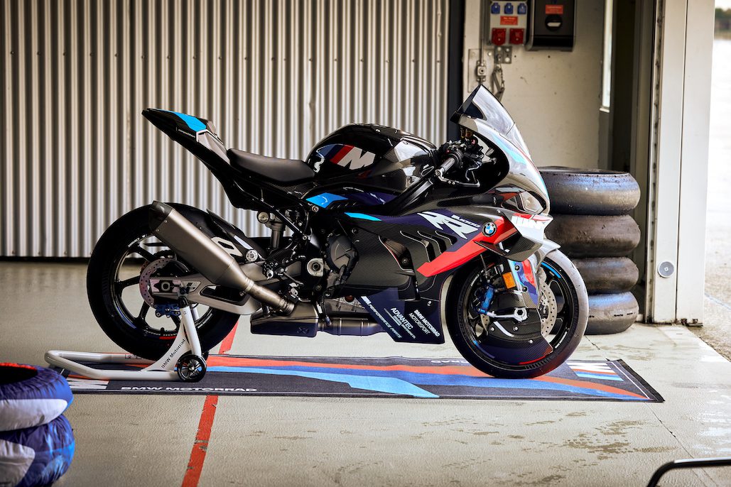 The New Bmw M 1000 Rr