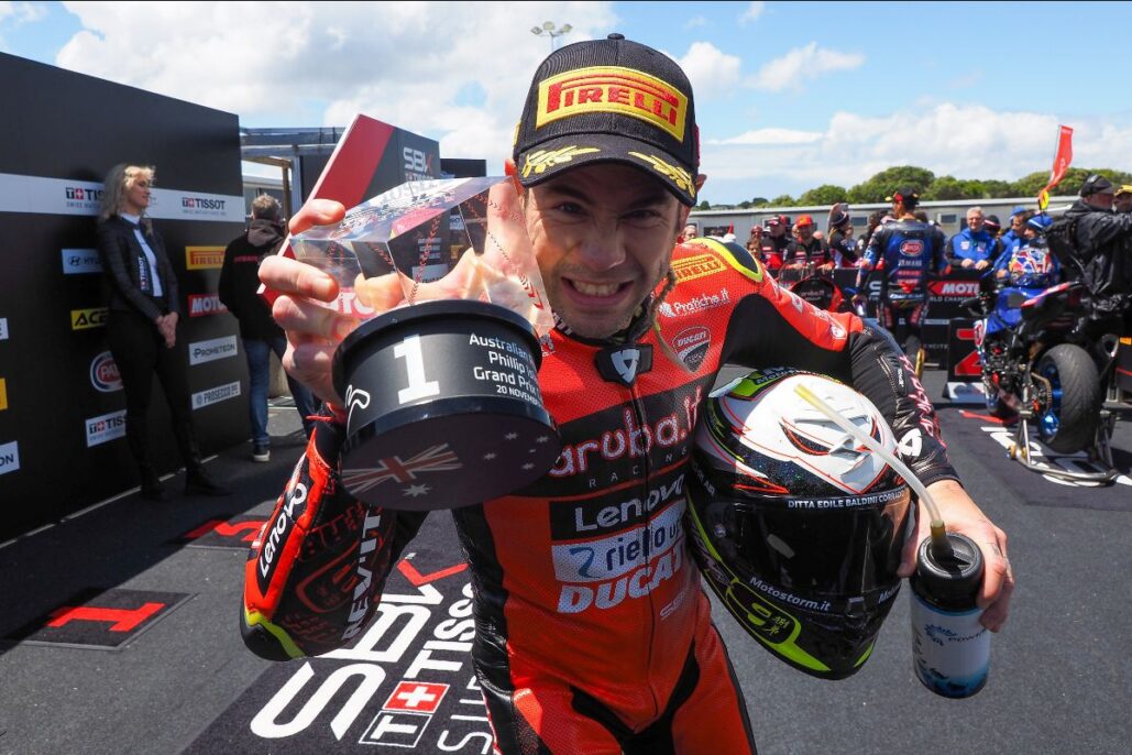 Bautista Claims Last Win Of The 2022 Season In Shortened Race 2