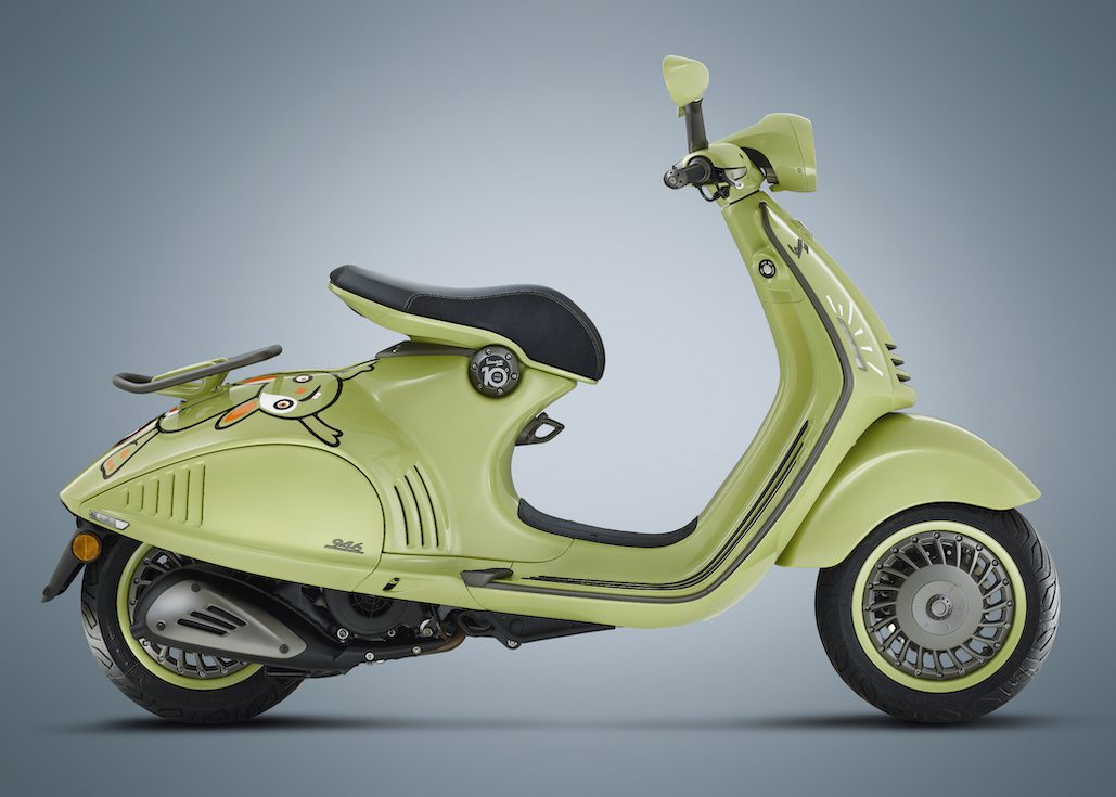 Vespa 946 10th Anniversary