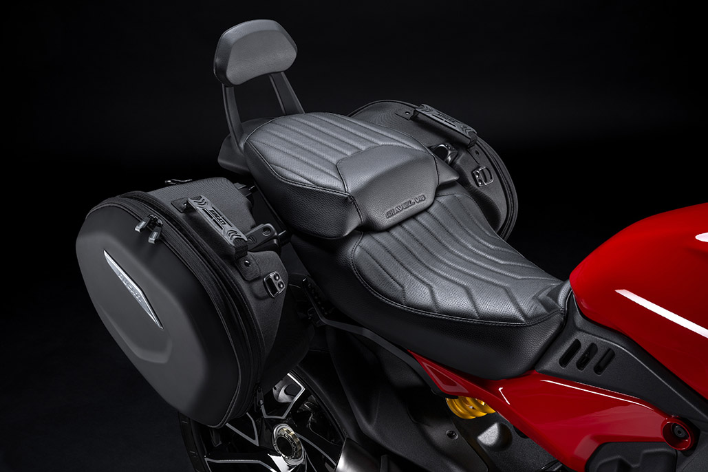 Diavel V4: More Grunt And Style Thanks To Ducati Performance Accessories