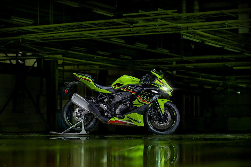 Kawasaki To Introduce Ninja Zx‑4r Four‑cylinder Supersport