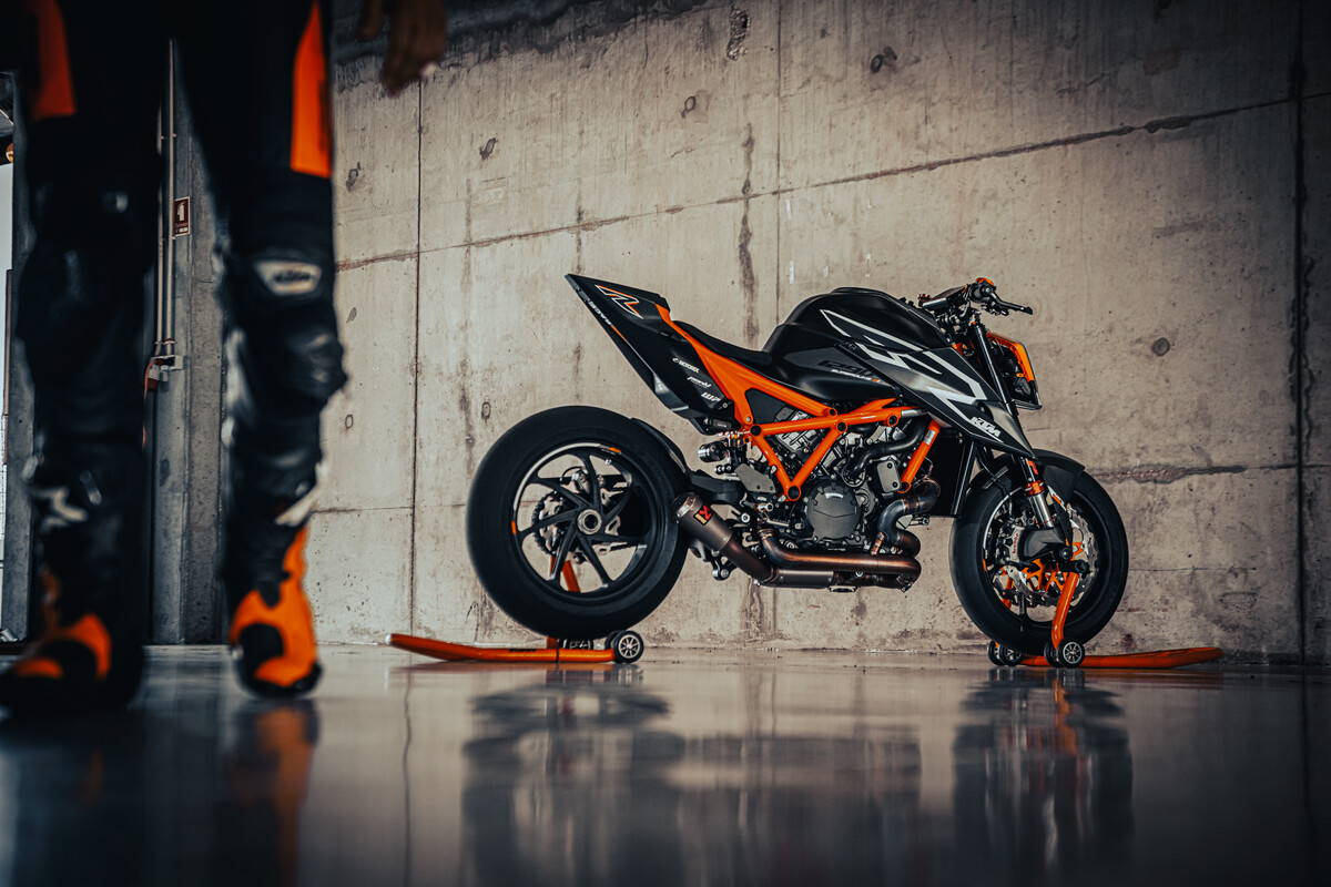 2023 Ktm 1290 Super Duke Rr – Limited Numbers, Unlimited Fury