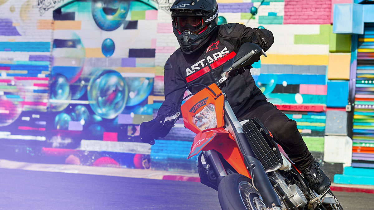 Alpinestars 2023 Motorcycling Collection: Engineered For Riding Enjoyment