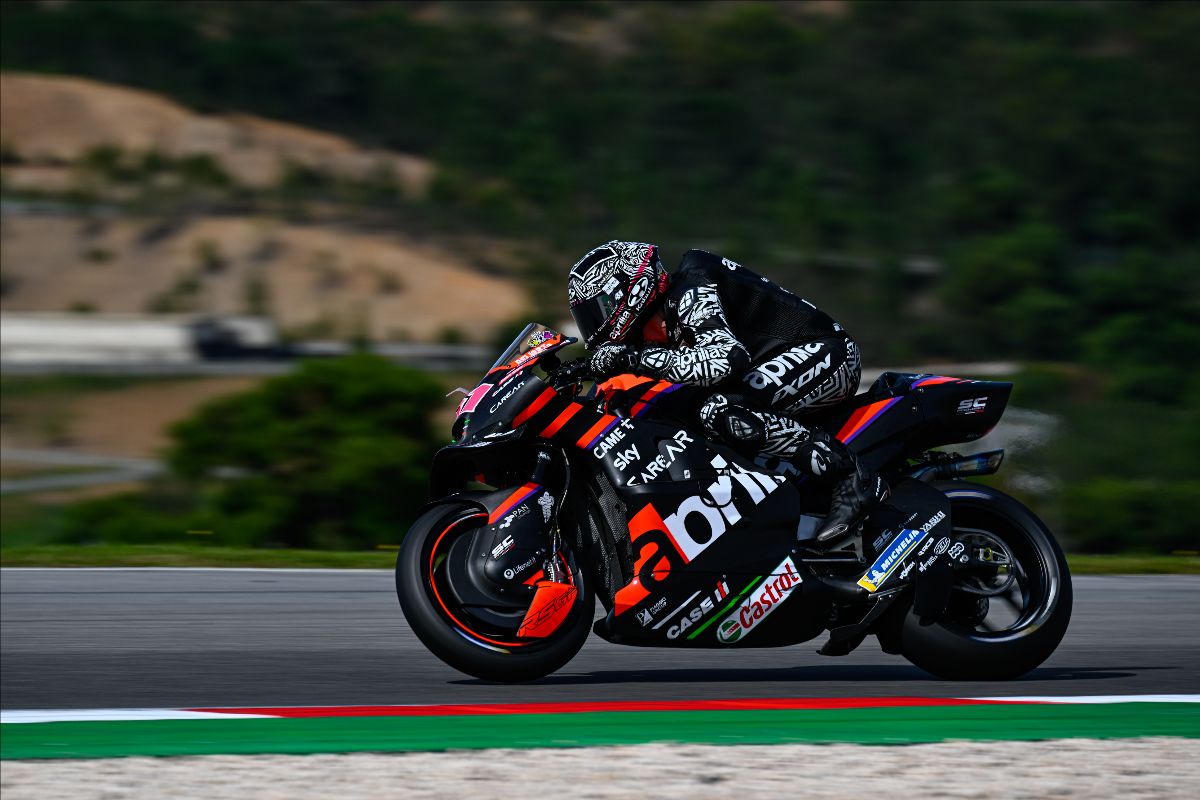 Bagnaia Reigns But Quartararo Gains As 12 Riders Break The Lap Record On Sunday