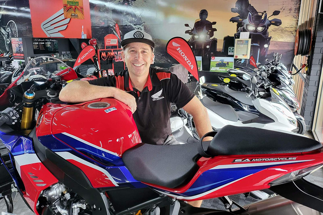 Johnson Joins C&l Fairburn/jackson Racing For 2023 Road Racing Campaign