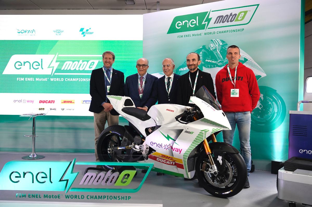 MotoE: Enel Continuing As Title Sponsor Through 2024 - Roadracing World  Magazine