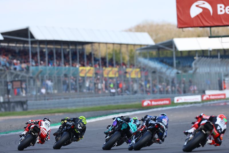 Ryde Overcomes The Opposition In Frantic Bennetts Bsb Season Opener At Silverstone