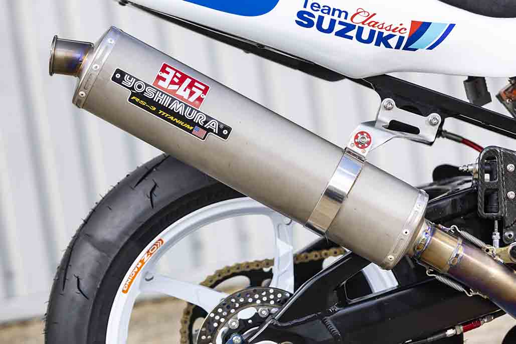 Team Classic Suzuki Reveals Gsx-r1000 K1 Racer