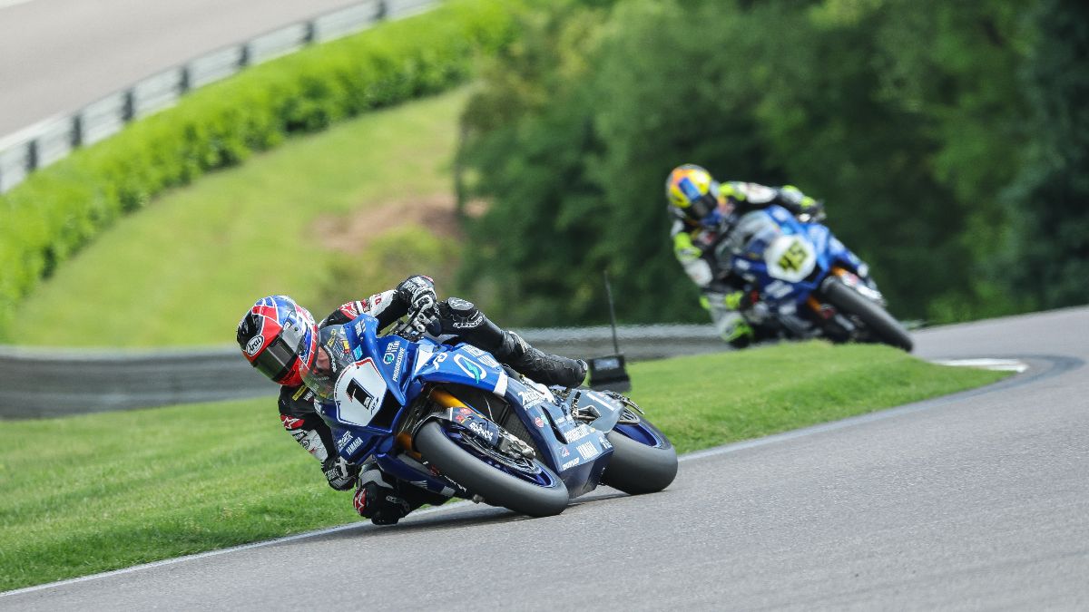 Gagne Wins Medallia Superbike Race One At Barber Motorsports Park