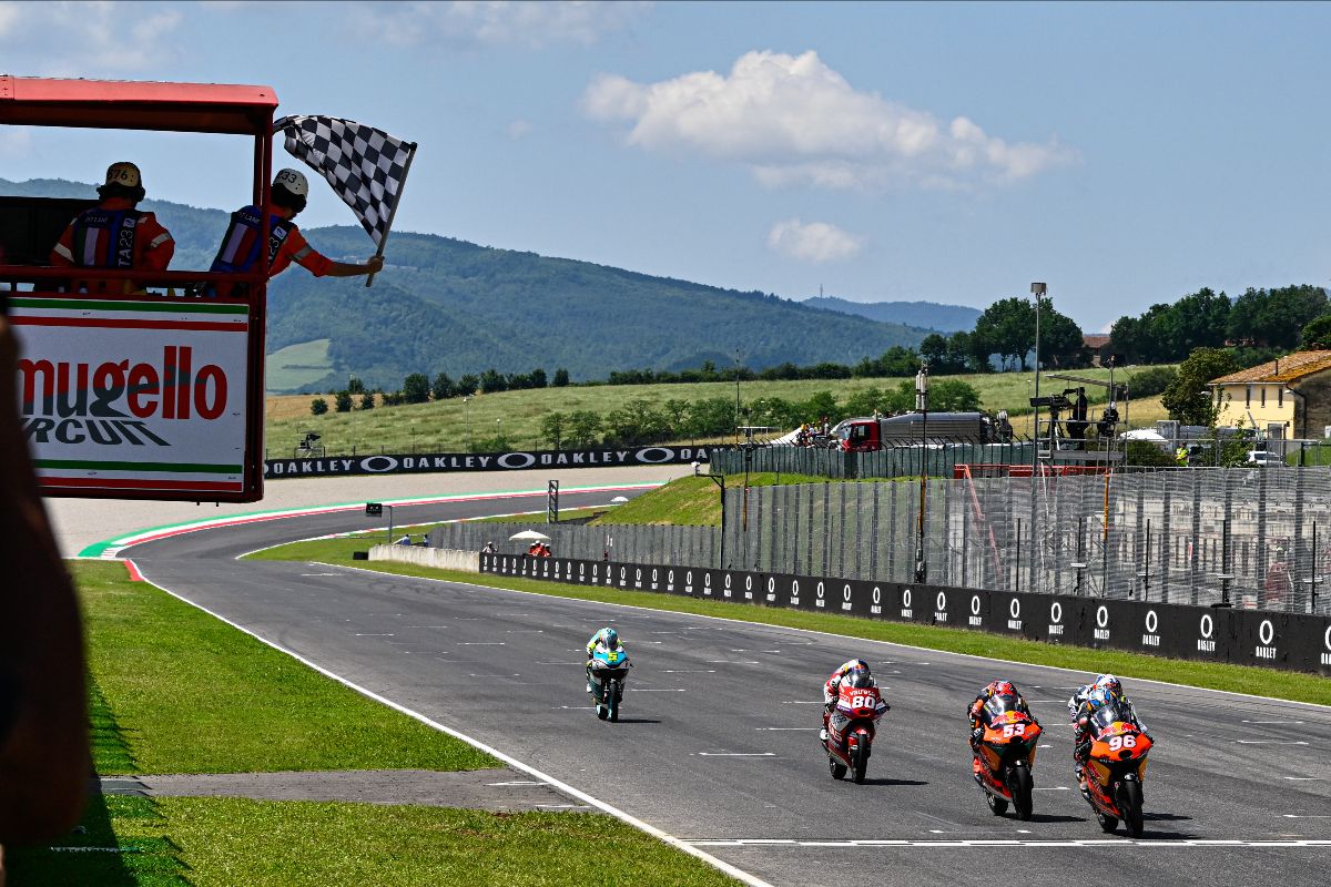 Holgado Doubles Down And Defeats Öncü In A Close Finish At Mugello