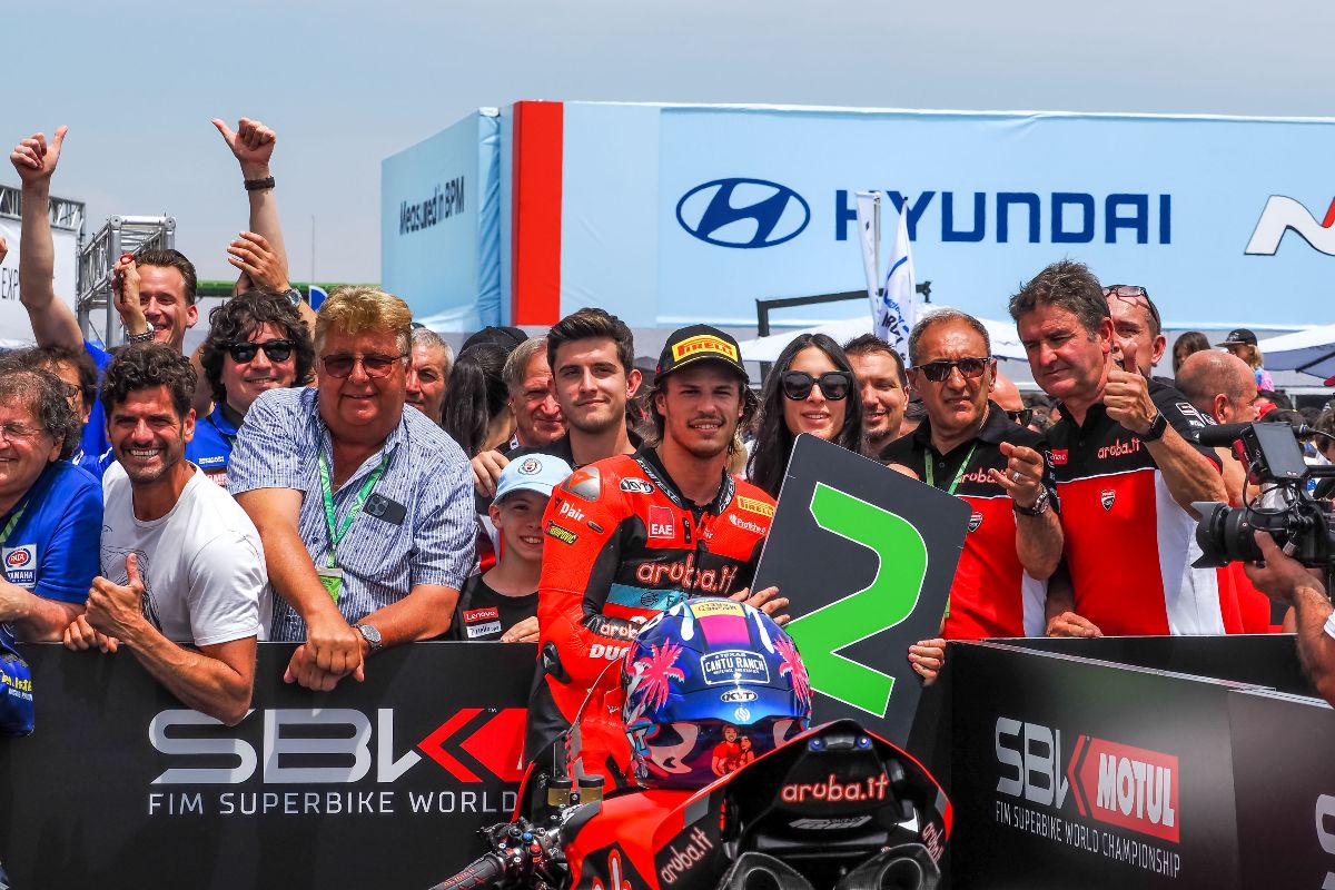 Manzi Beats Bulega To Race 2 Win In Misano