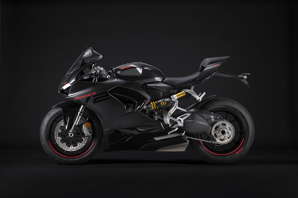 New Black On Black Livery For The Panigale V2