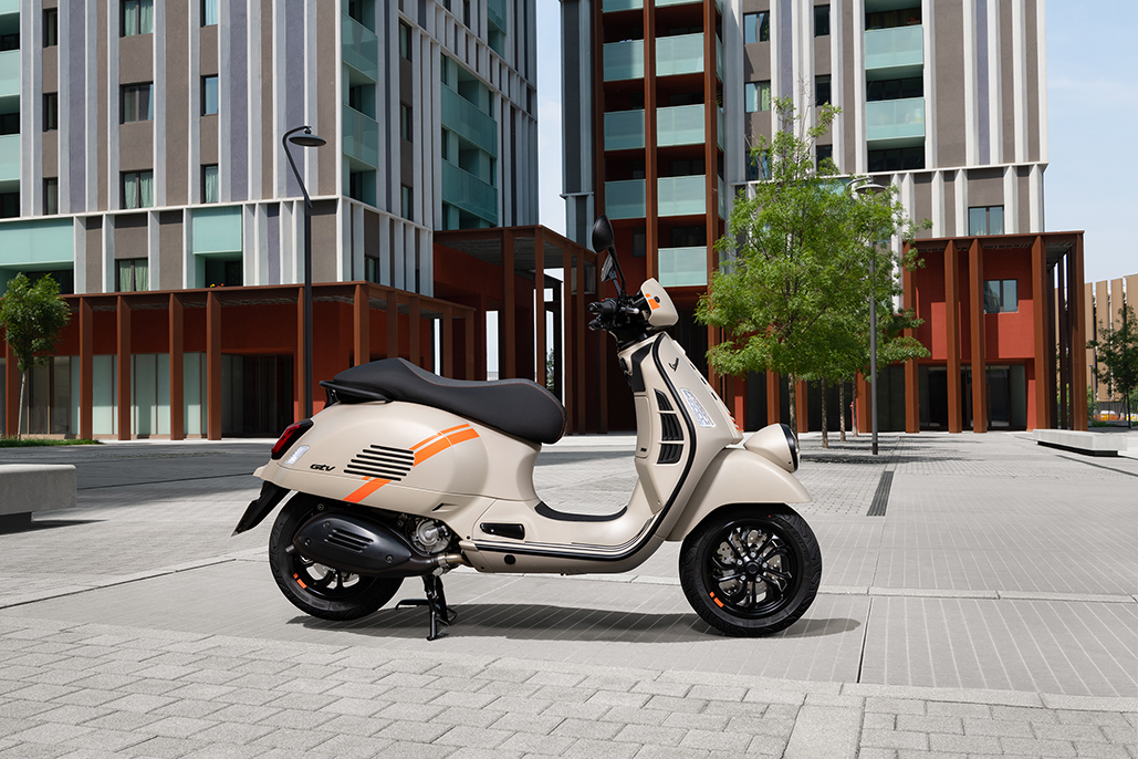 New Vespa Gtv, Vespa Style Has Never Been So Sporty