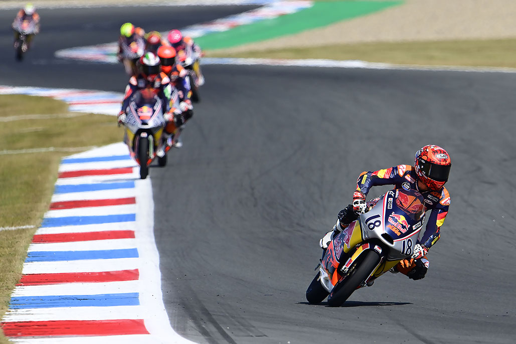 Rookies Points Leader Piqueras Blitzes Assen Qualifying