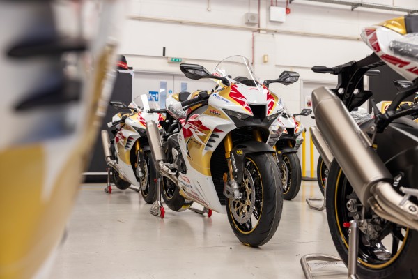 17 Lucky Owners Pick Up Their New Honda CBR1000RR-R Fireblade SP