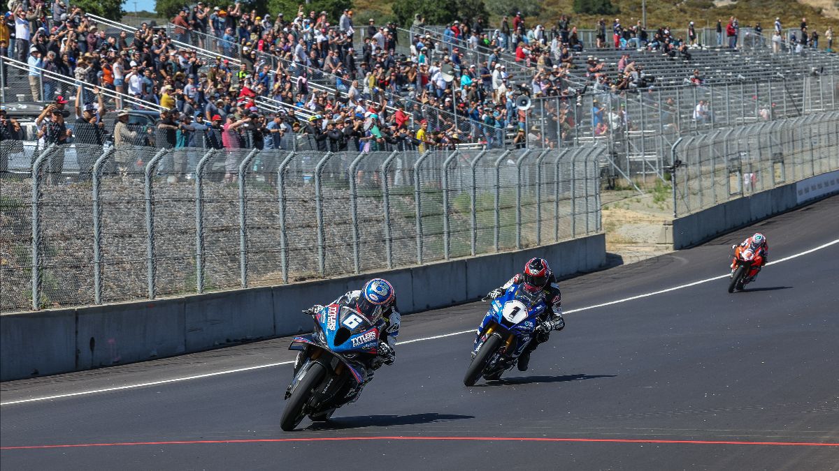 Beaubier Does The Medallia Superbike Double At Laguna Seca