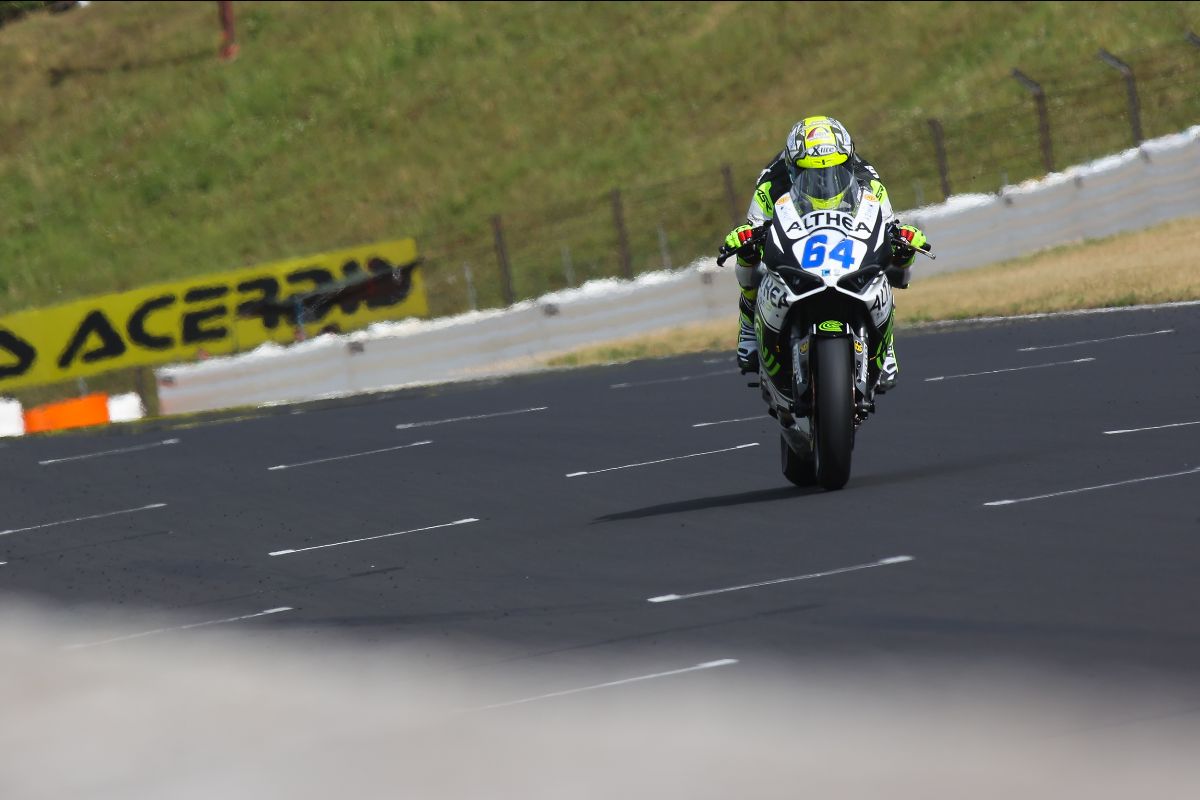 Championship Leader Bulega Sets The Pace On Friday, Huertas Trails Closely