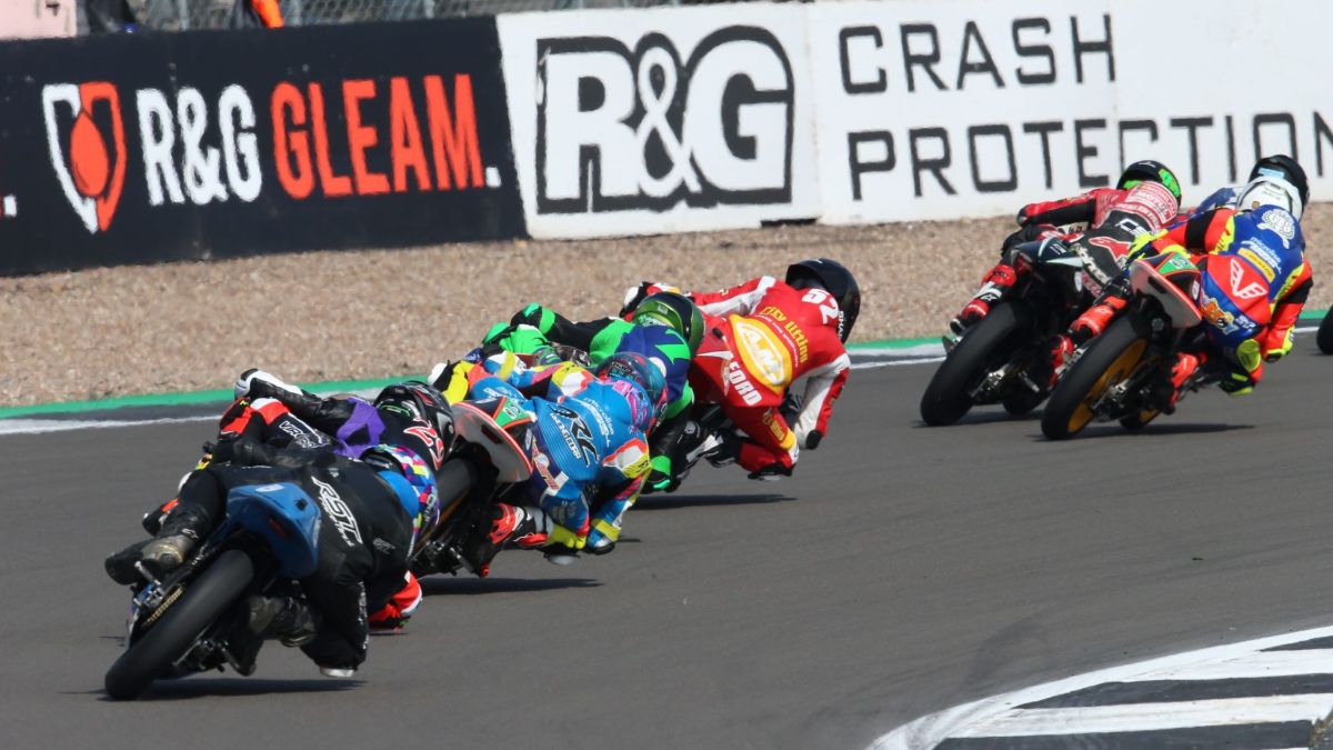 R&G British Talent Cup on the throttle for Thruxton