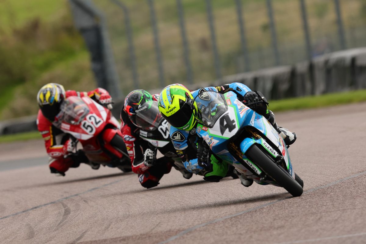 Mounsey & Brinton take the spoils in Thruxton thrillers