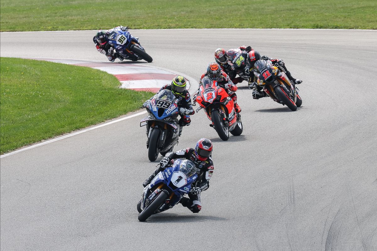 Gagne Wins His Third Straight Motoamerica Medallia Superbike Title