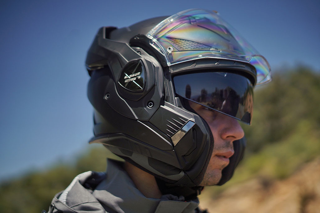 New LS2 composite flip-front helmet thumbnail